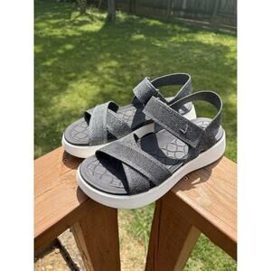 Vivaia Kiara Sport Sandals Size 40 US 9 Gray Silver Comfort Active Walking